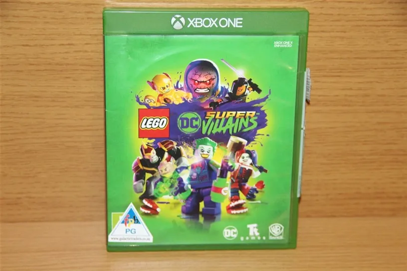 xbox1 (2). Xbox One Lego DC Super Villains