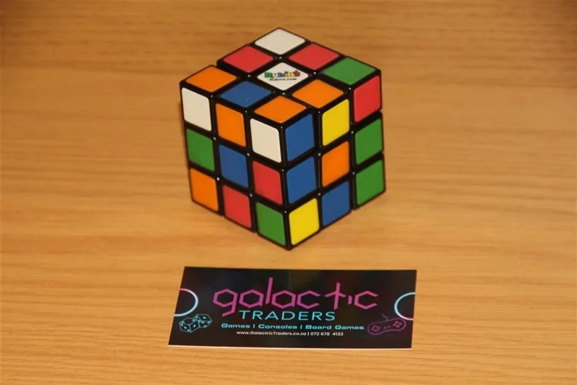 original rubiks cube, very retro and in excellent . Original Rubiks Cube, Very Retro and in Excellent condition