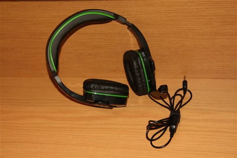 sparkfox xbox one sf1 wired gaming headset in blac. Sparkfox Xbox ONE SF1 Wired Gaming Headset in black and green